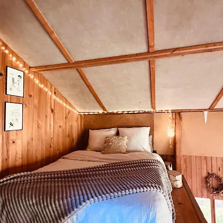 Grange Atypique En Pleine Nature